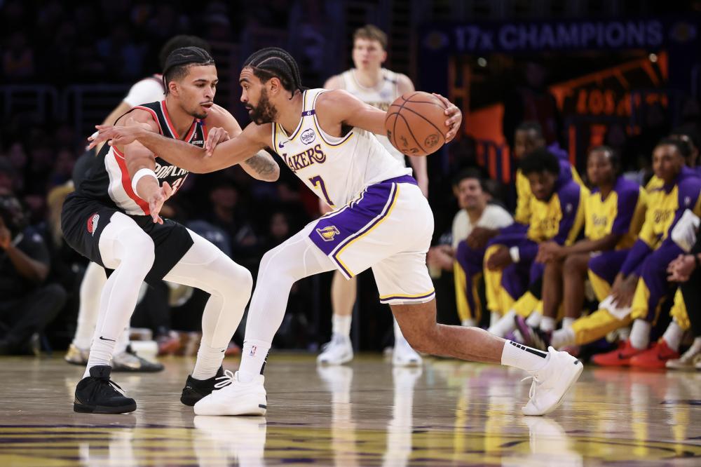 对球迷和球 对球迷和球